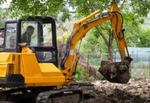 Kis gép, nagy teljesítmény: miért vált alapgéppé a minirakodó a modern munkaterületeken?