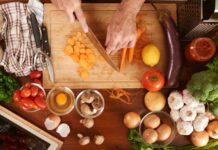 A hétköznapi főzési szokás, ami észrevétlenül rontja az ételek minőségét